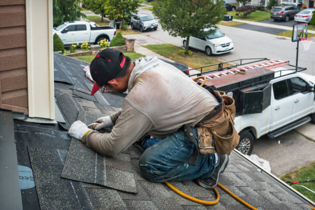 Professional Roofing technician working in Glenfield, ND